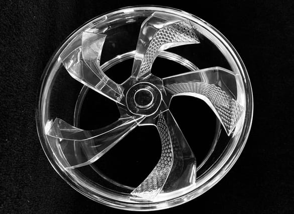 透明光造形　自動車ホイール